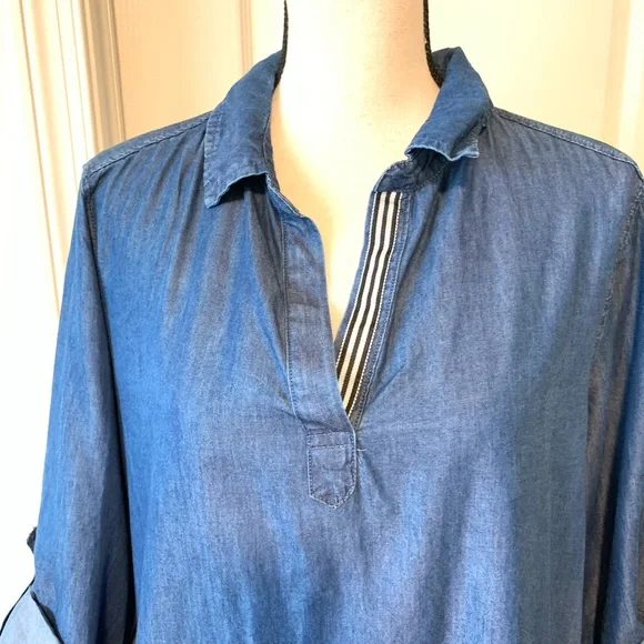 LUXOLOGY Chambray Collared Shirt Dress—SZ. 10 - Picture 2 of 11